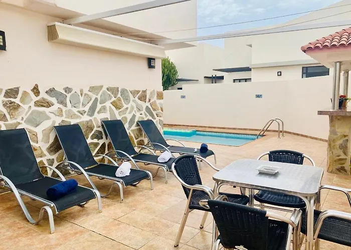 度假居 Santa Martha 科斯塔特吉塞